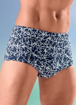 Badehose in höherer Slipform