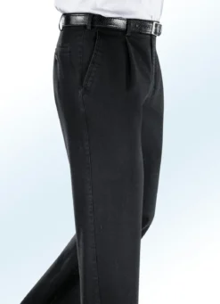 Bügelfreie Jeans mit Gürtel in 3 Farben