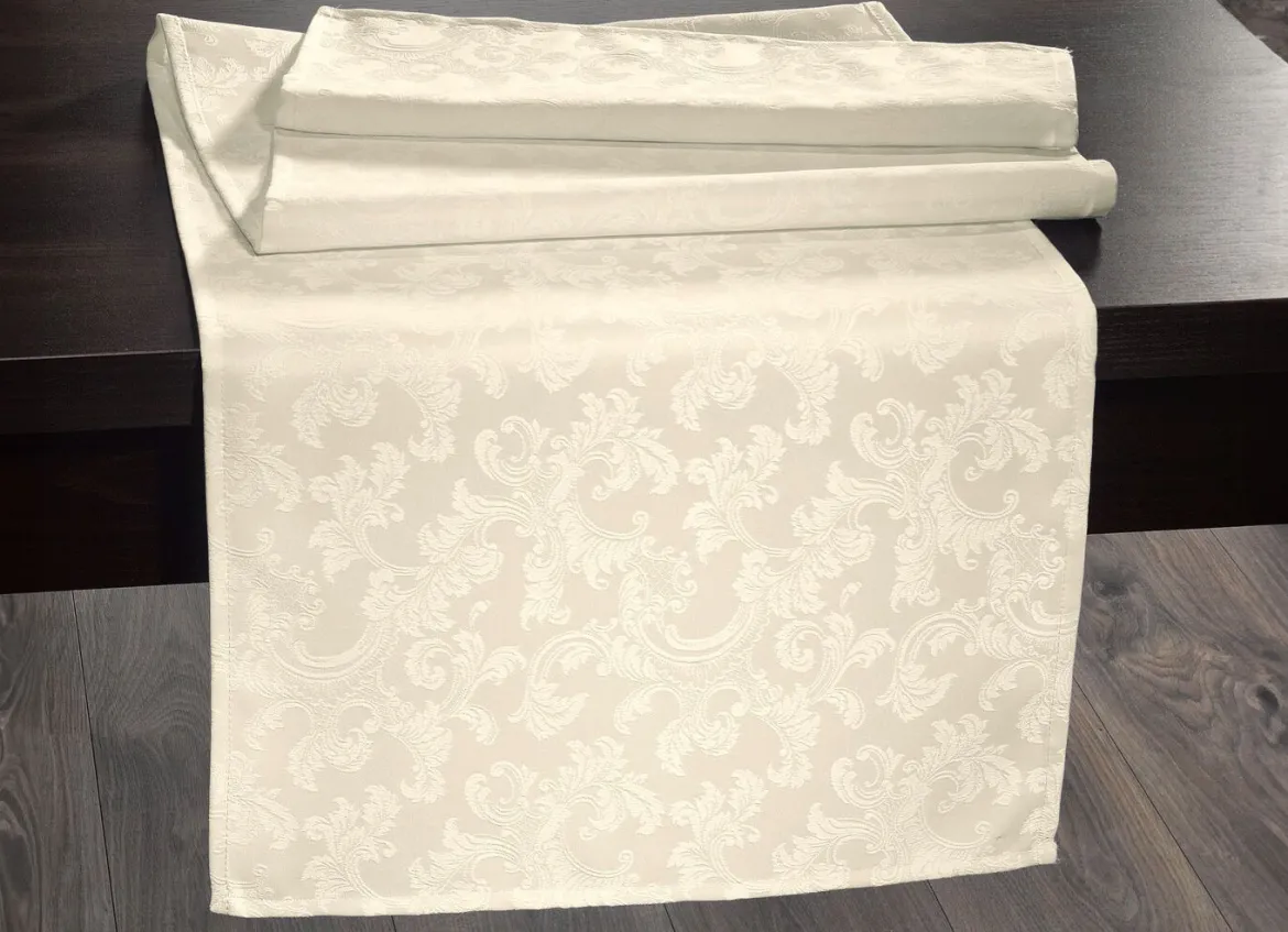 Bügelfreie Tischdecke mit Fleckschutz-Ausrüstung