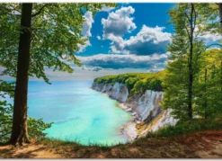 Bild "Kreidefelsen an der Küste der Ostsee auf der Insel Rügen"