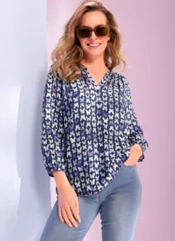 Bluse mit Schmetterlings-Dessin