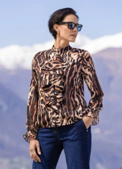 Bluse mit verspielten Volants
