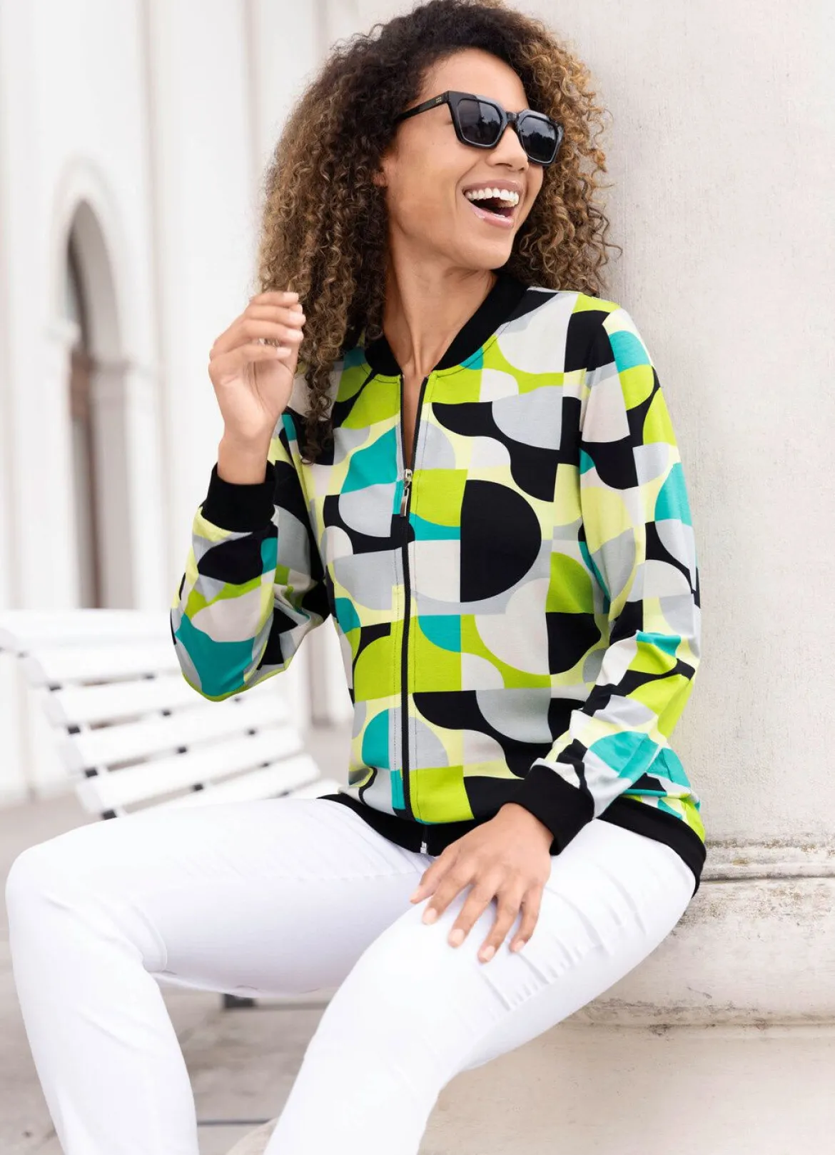 Blusenjacke mit tollem Druck