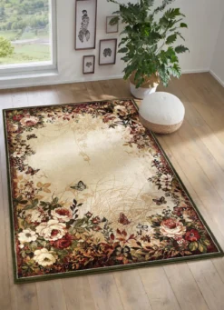 Brücken und Teppiche mit floralen Motiven