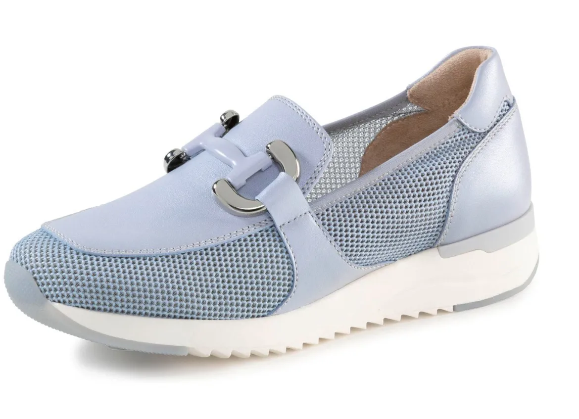 Caprice Slipper mit Zierspange