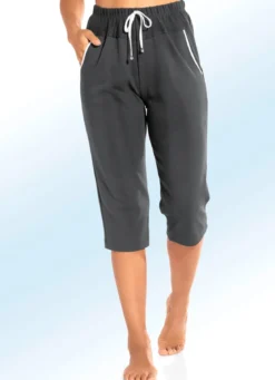 Caprihose mit Zierband