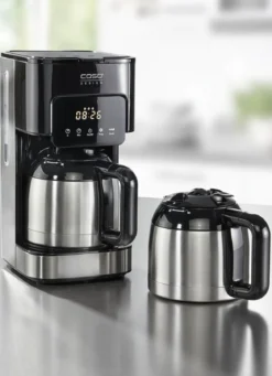 CASO Kaffeemaschine mit 2 doppelwandigen Thermokannen