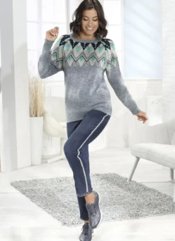 Edel-Jeans mit Strasssteinchen