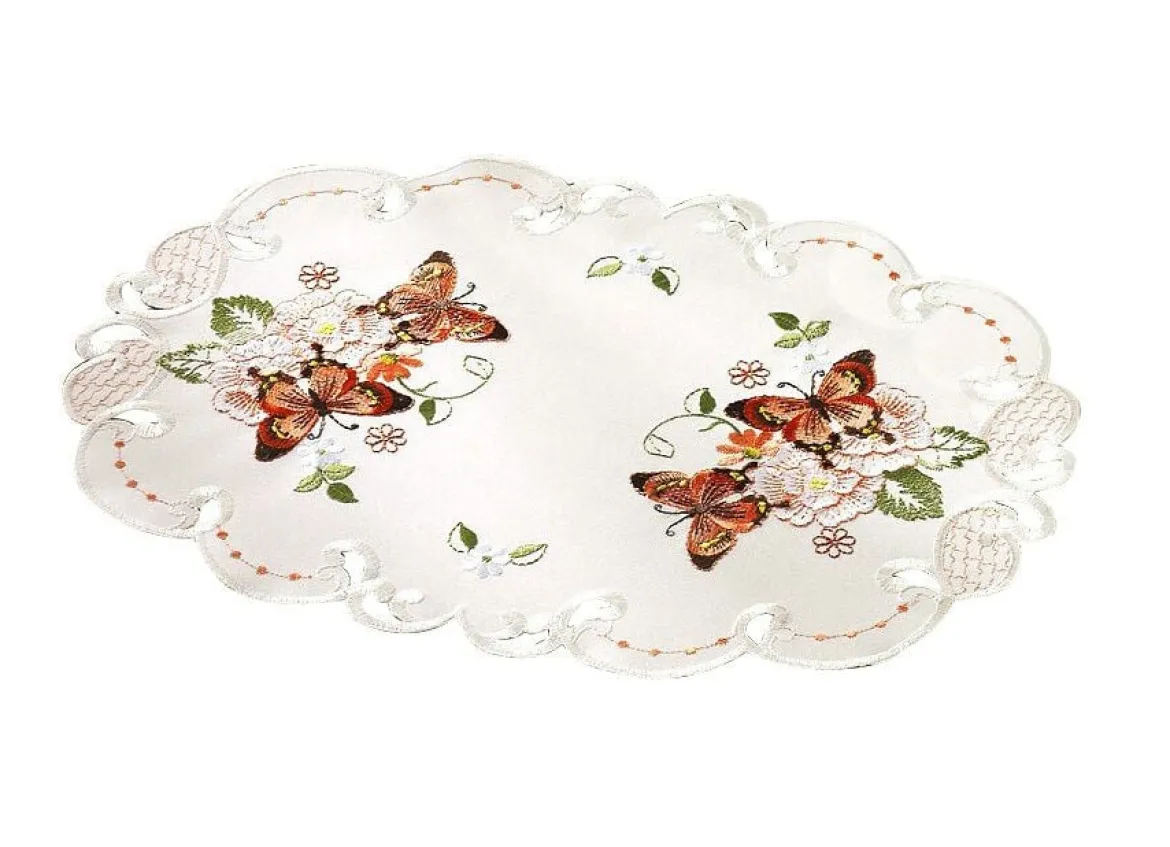 Elegant gestaltete Tisch- und Raumdekoration