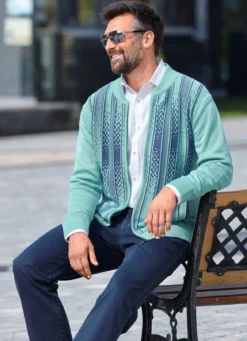 Gemusterte Jacke in 2 Farben