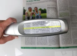 Handliche und praktische LED-Lupe