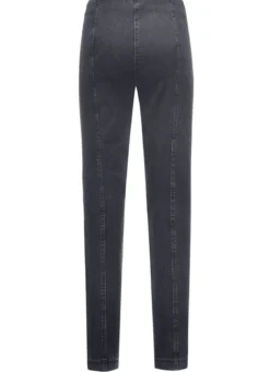 Jeans in Schlupfform