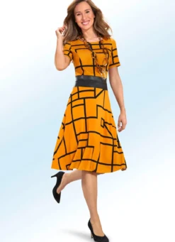 Kleid mit Lederimitat-Einsatz
