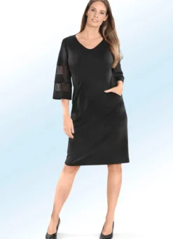 Kleid mit Trompetenärmeln