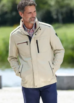 Kurzjacke von „Redpoint“