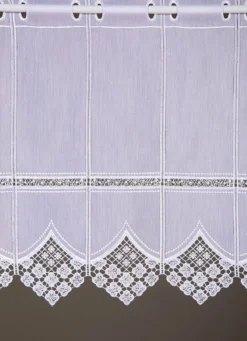 Kurzstore mit edler Macramé-Spitze und Stangendurchzug