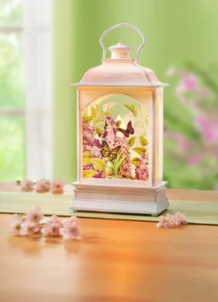 Laterne mit LED-Beleuchtung