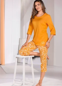 Laurina Schlafanzug mit 3/4-langen Ärmeln und 7/8-langer Hose