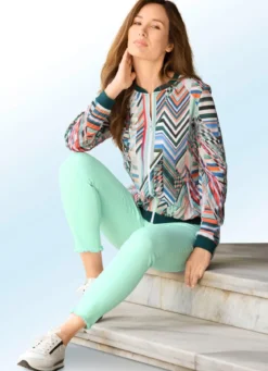 Magic-Jeans mit angesagtem Fransensaum