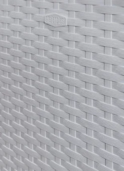 Pflanzkasten in moderner Rattan-Optik