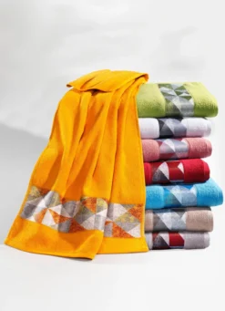 Schicke Frottier-Serie mit bedruckter Jacquard-Bordüre