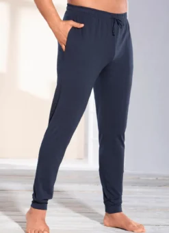Schlaf- und Freizeithose mit BIO Baumwolle, Bündchenabschllüssen und Durchzugsband