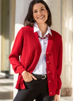 Strickjacke in Strukturmix