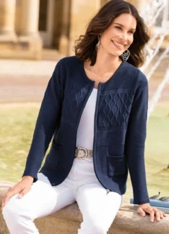 Strickjacke in Strukturmustermix