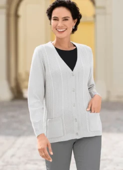Strickjacke mit feinen Strukturstreifen