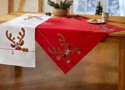Tisch- und Raumdekoration mit Elch-Motiven
