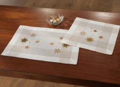 Tisch- und Raumdekoration mit Sternendessin