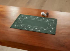 Tisch- und Raumdekoration mit Glitzergarn