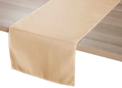 Tisch- und Raumdekoration mit Fleckenschutz-Ausrüstung