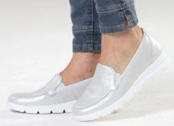 Waldläufer, bequeme Damen-Slipper, Weite H, mit herausnehmbarem Fußbett