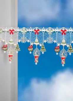 Weihnachtliche Stangendekoration aus echter Plauener Spitze