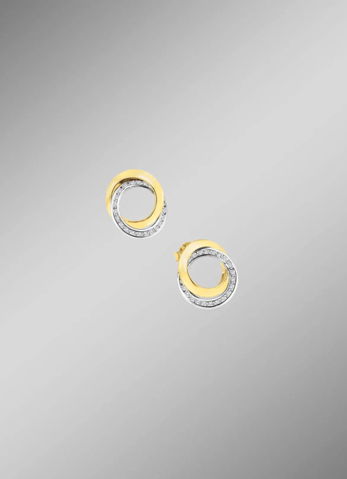 Zarte Eleganz: Ohrstecker mit synth. Zirkonia